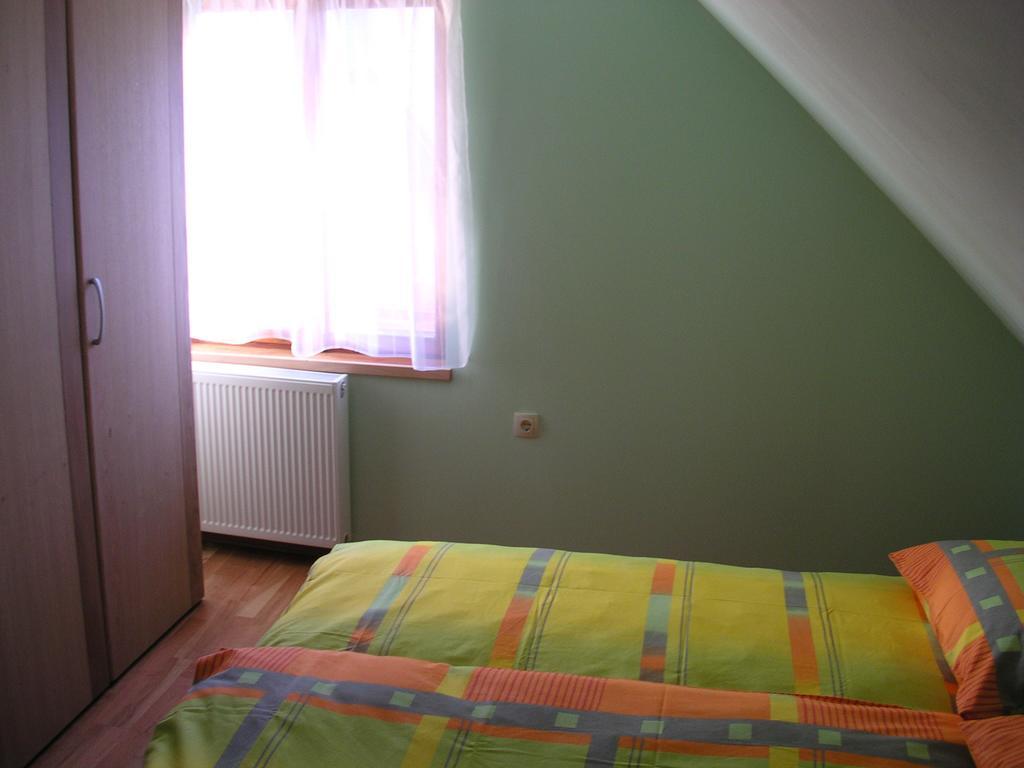 Apartments Dvor Bovec Quarto foto