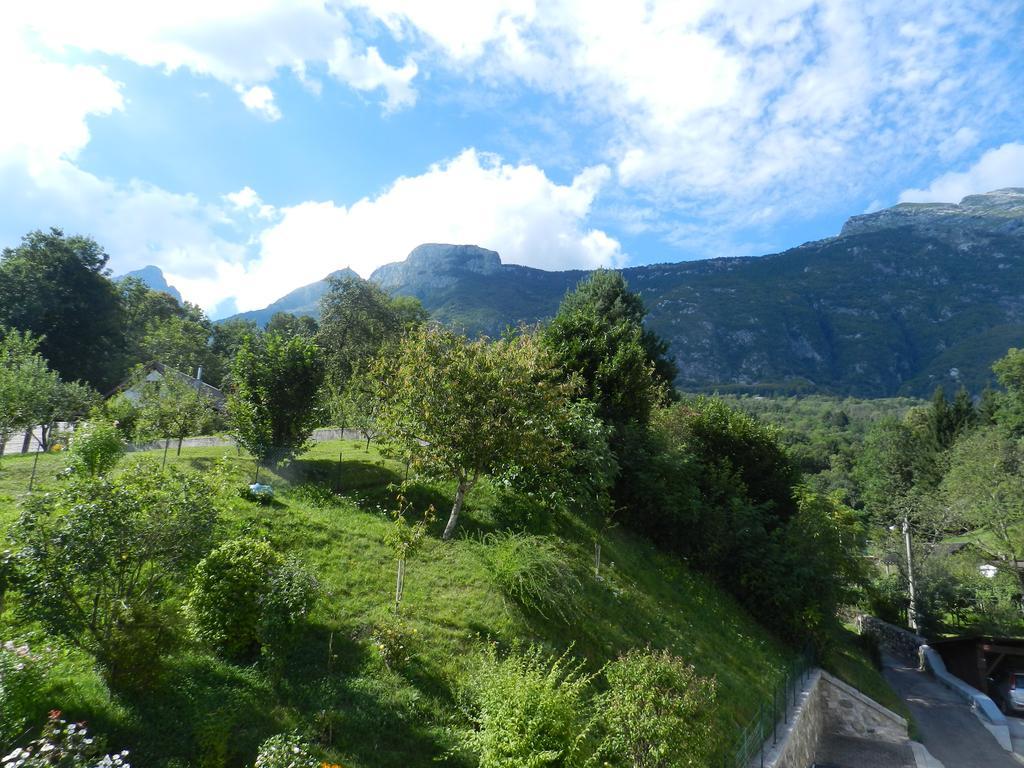 Apartments Dvor Bovec Exterior foto